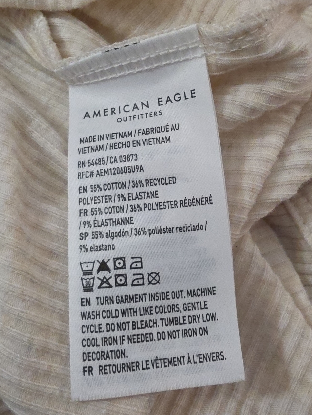 LAST CHANCE 3 American Eagle Size Medium Tank Tops - Picture 5 of 5